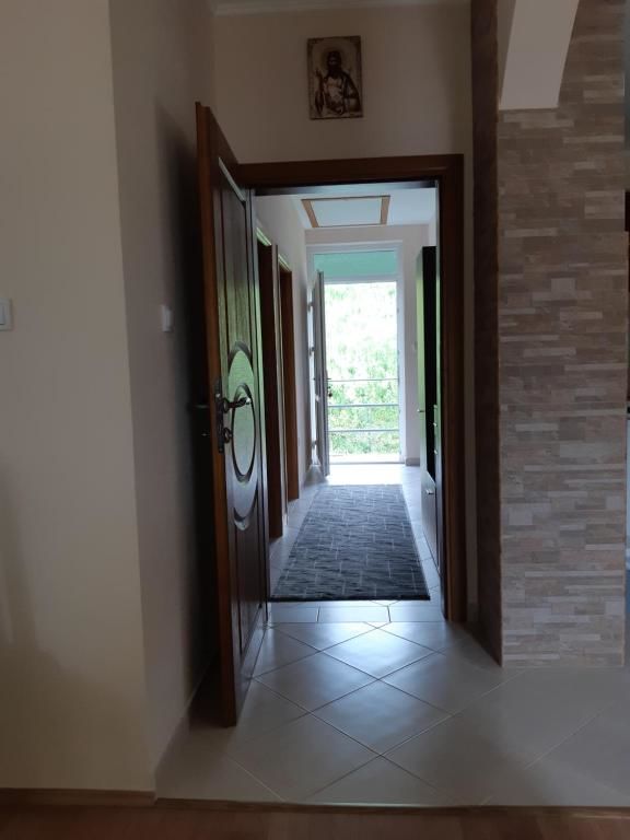 Апартаменты Apartments Osmajic Плужине-66